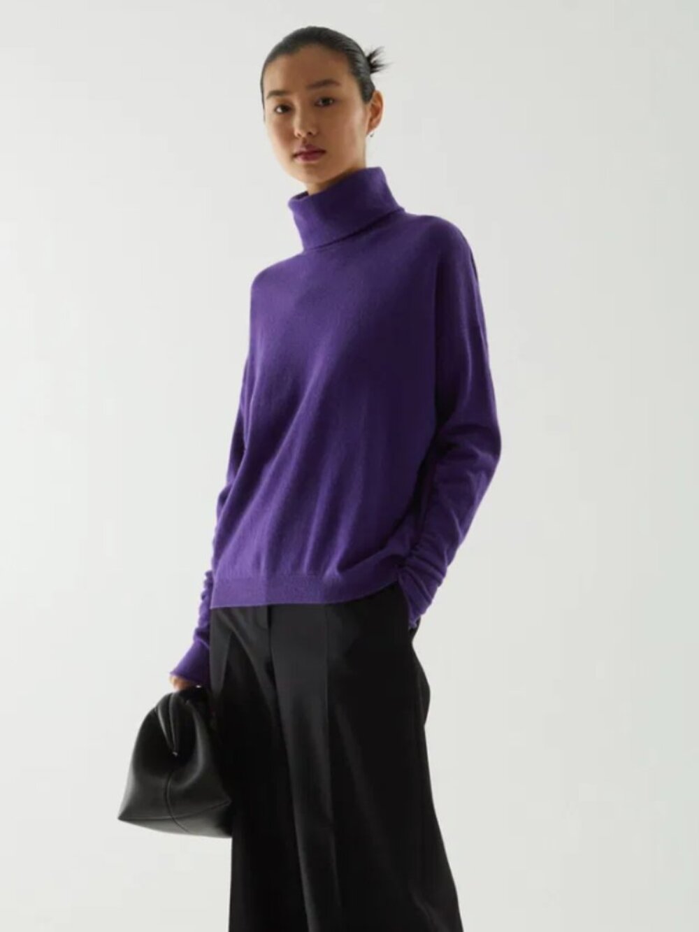 COS purple 100% cashmere turtleneck sweater